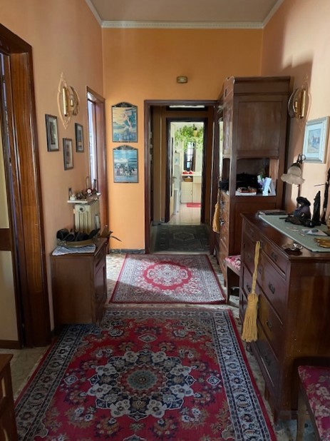 Casa indipendente in vendita a Adria (RO)