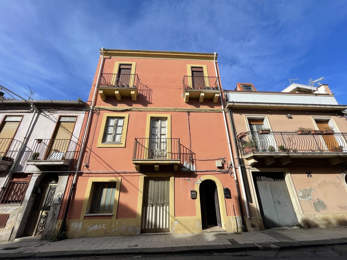 Casa indipendente in vendita a Messina (ME)