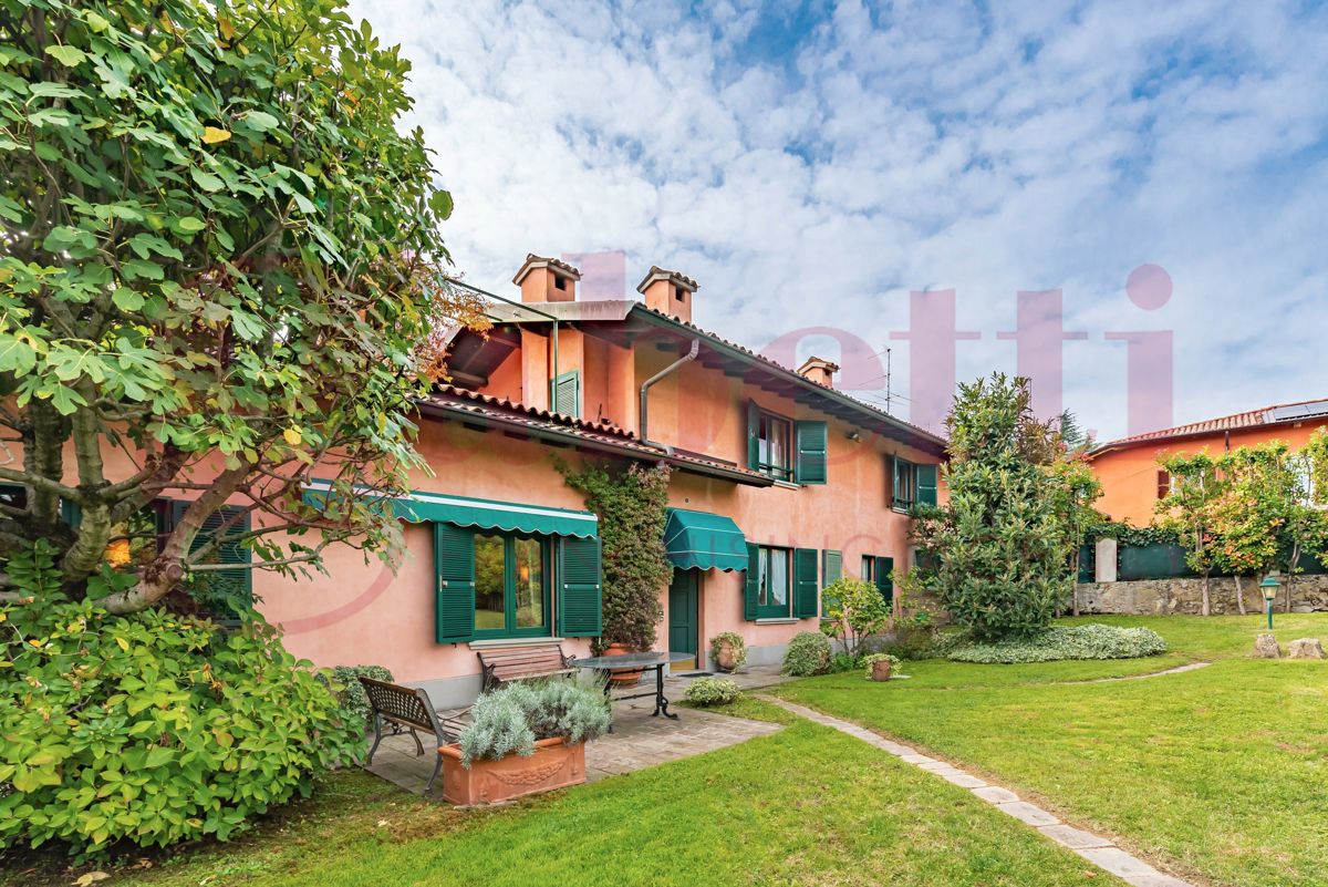 Villa unifamiliare in vendita in Via della Rovere, 34, Bergamo