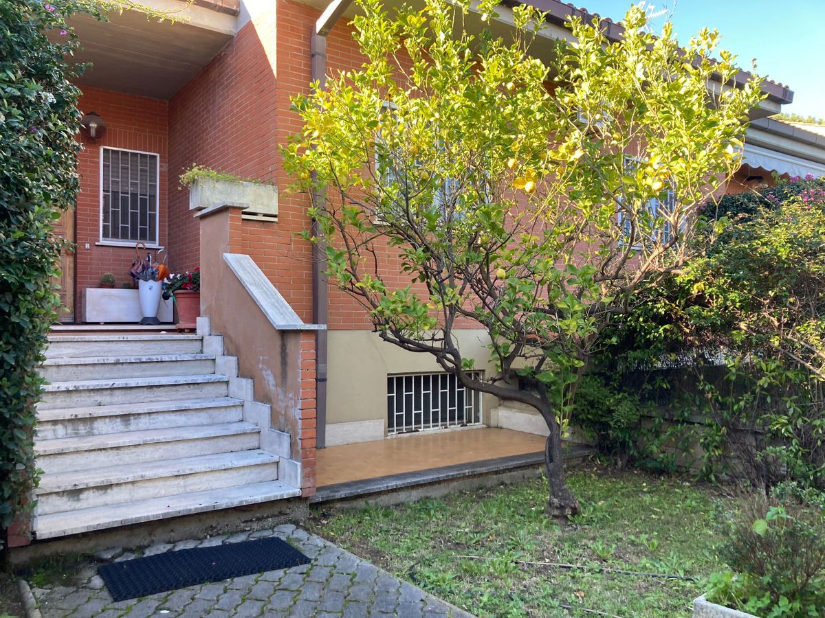 Villa in vendita a Tor Bella Monaca, Roma (RM)