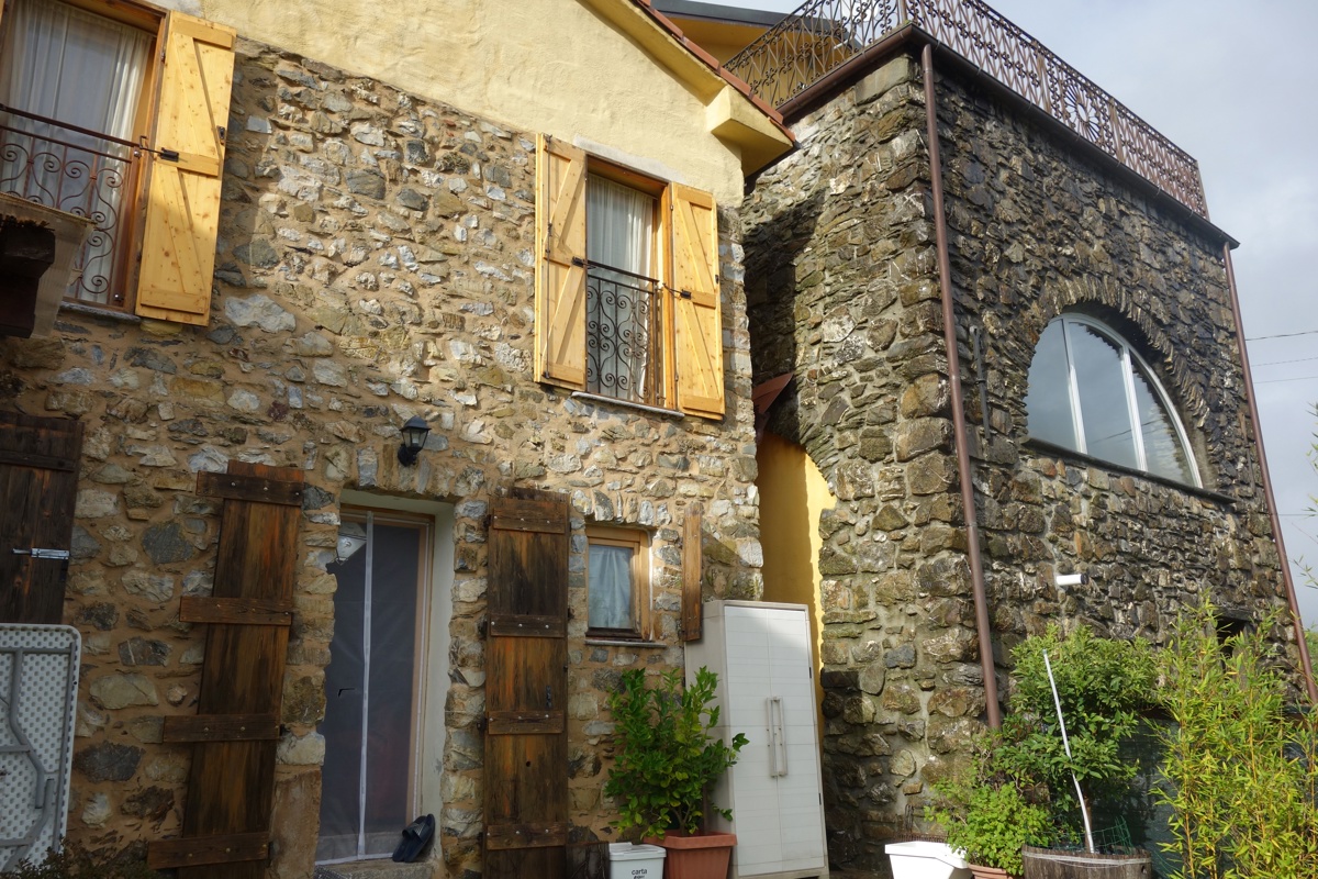 Villa in vendita a Sesta Godano (SP)