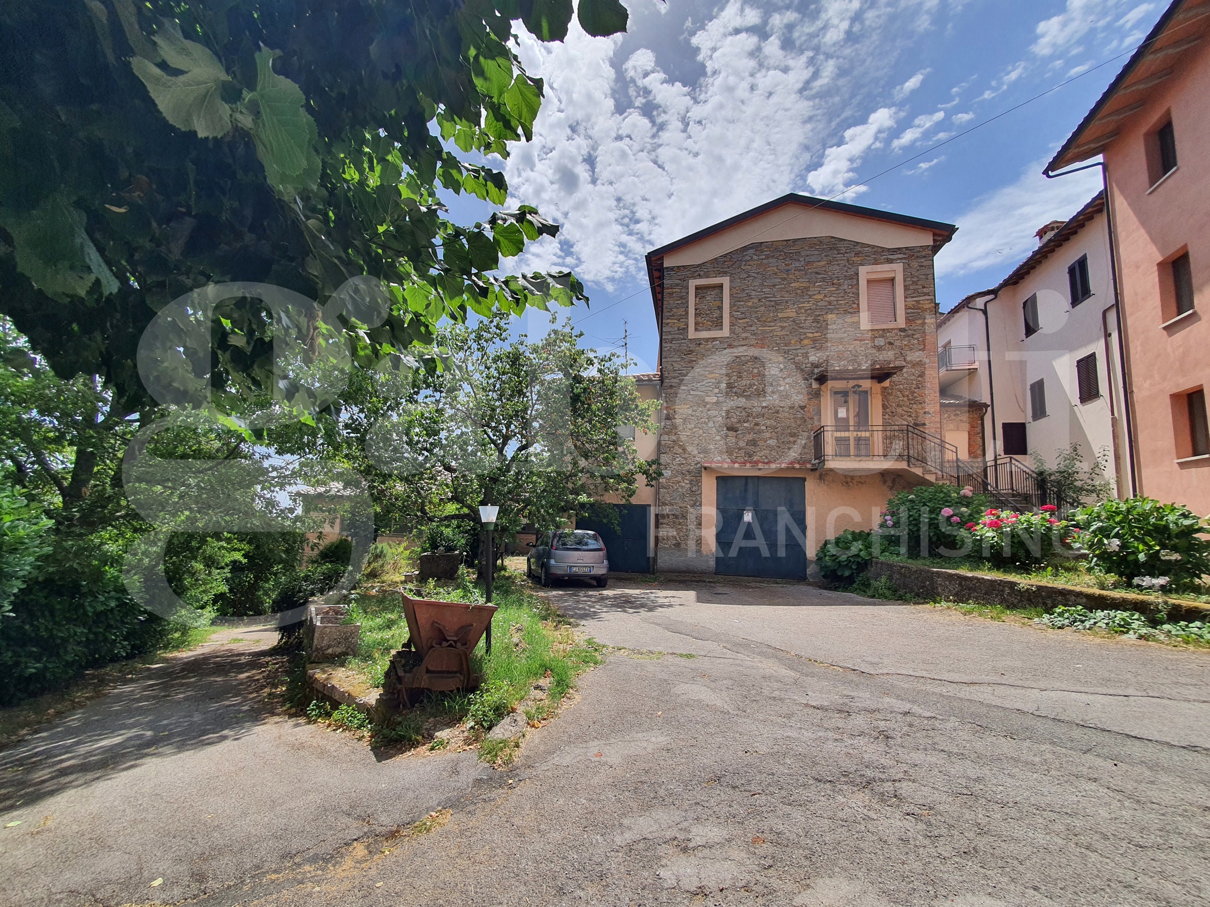 Villa in vendita a Montieri (GR)