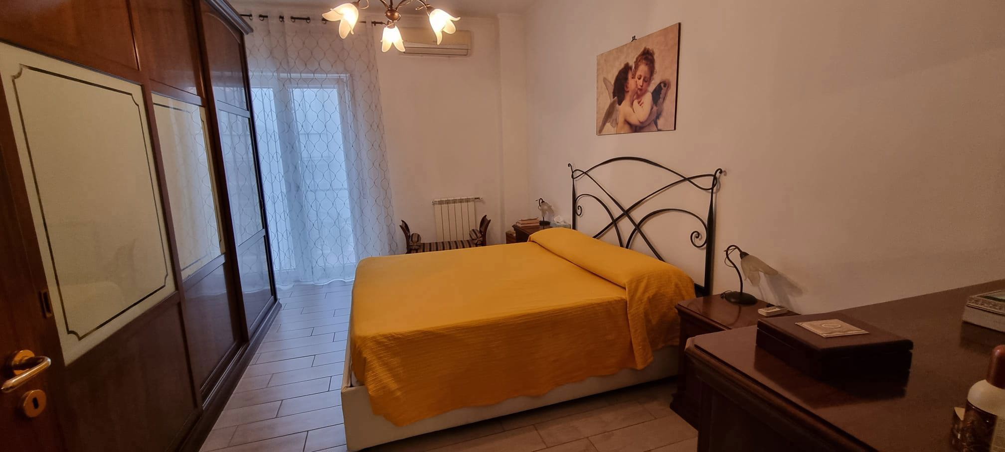 Appartamento di 75 mq in vendita - Napoli