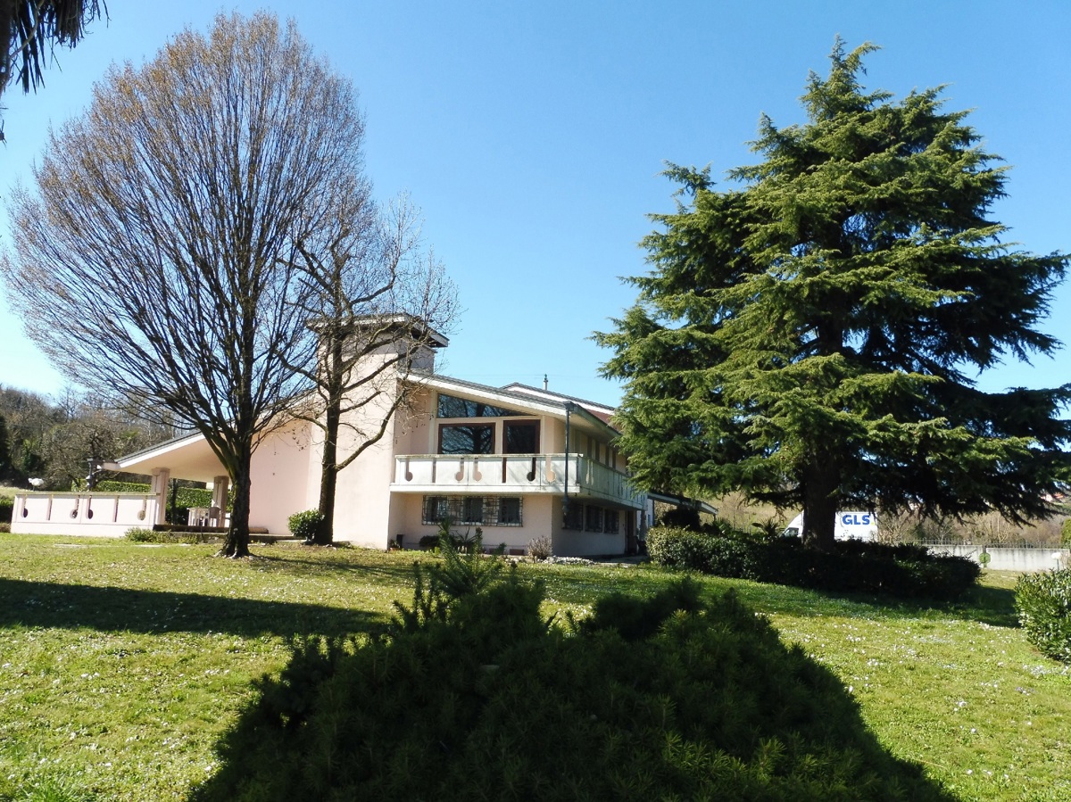 Villa in vendita a Breganze (VI)