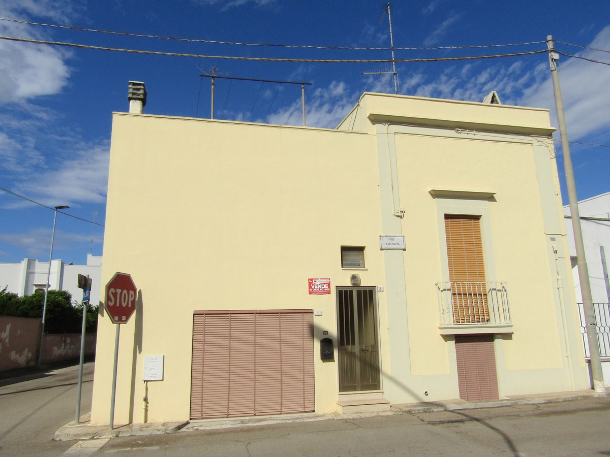 Casa indipendente in vendita a San Cassiano (LE)
