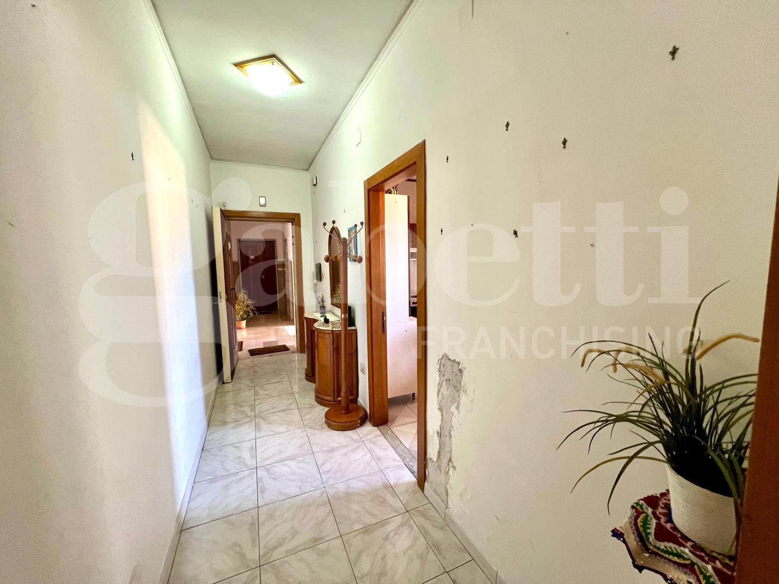 Appartamento in vendita a Pozzuoli (NA)