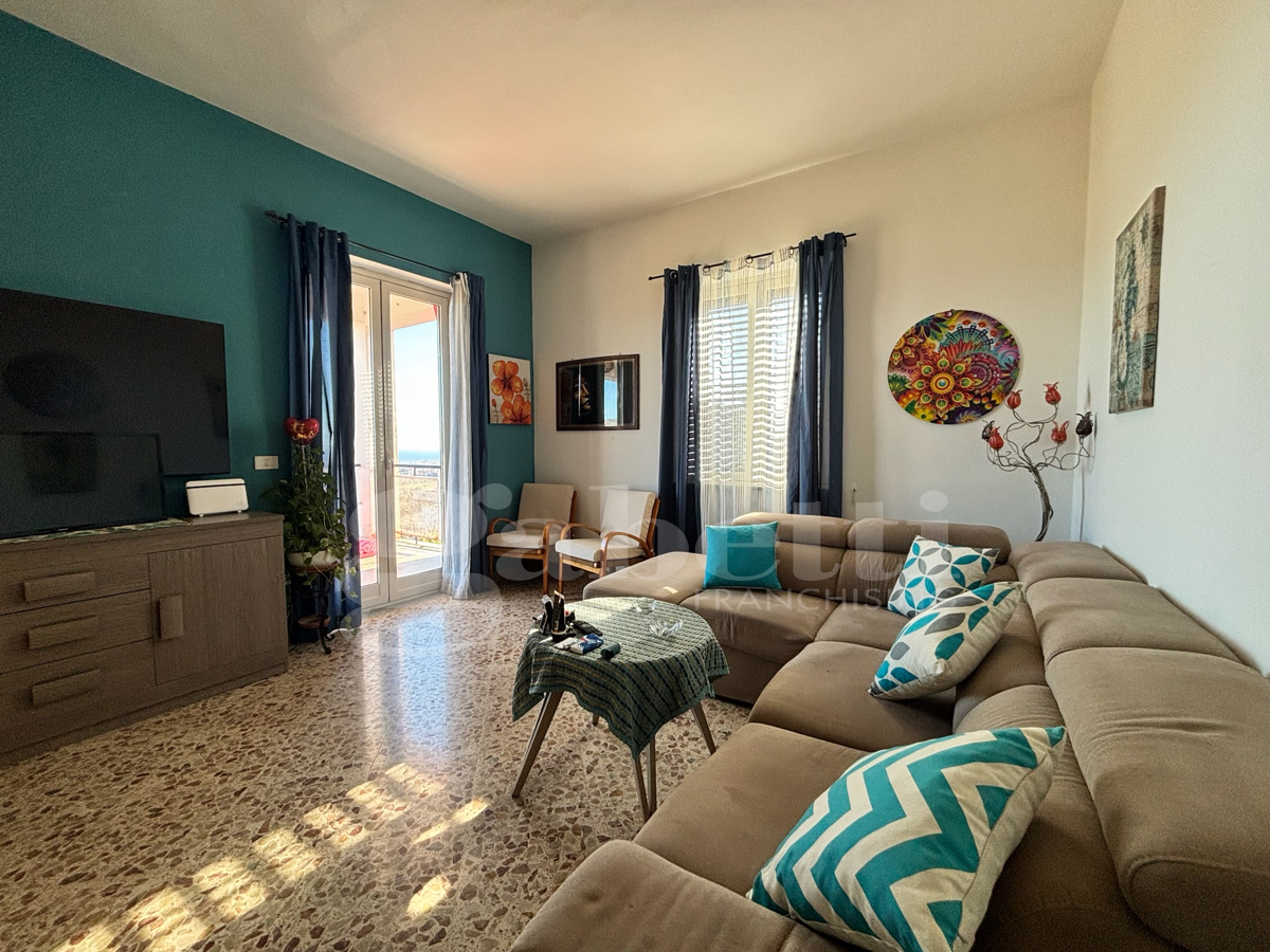 Appartamento di 90 mq in vendita - Palermo