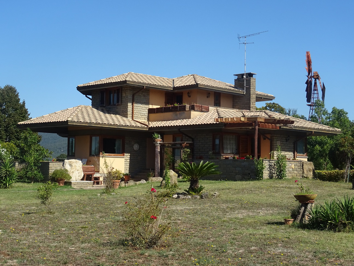 Villa in vendita a Manziana (RM)