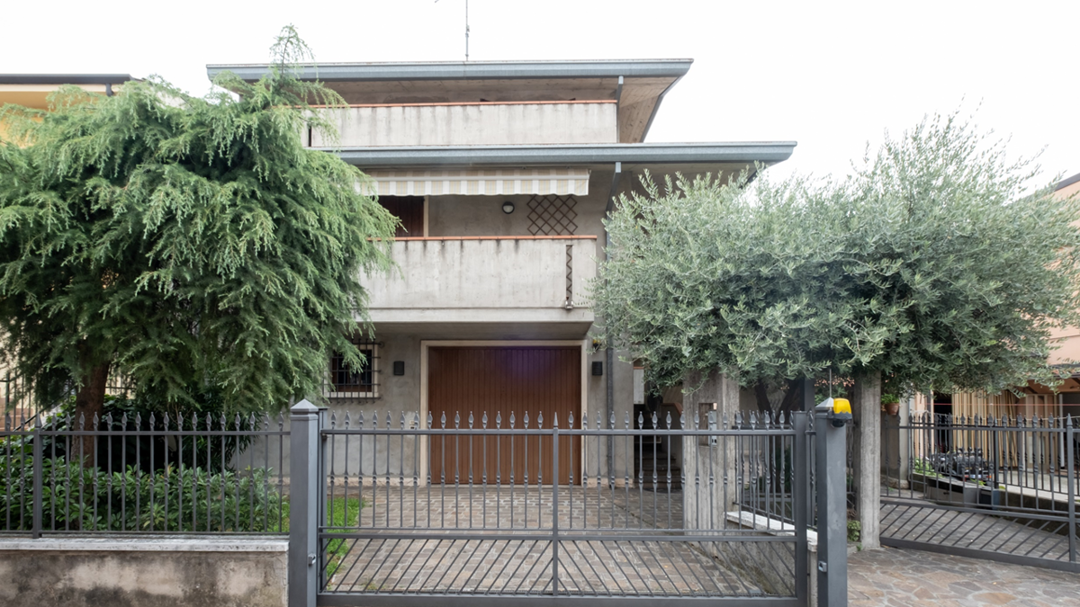 Villa in vendita a San Giovanni Lupatoto (VR)