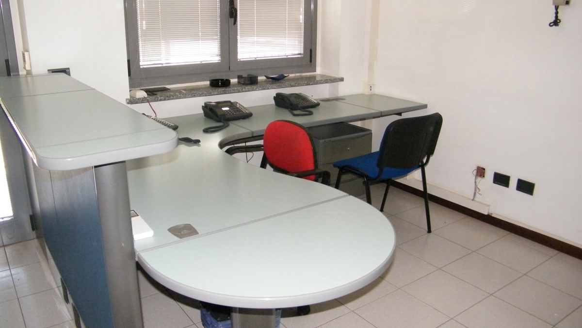 Affitto Ufficio diviso in ambienti/locali Ufficio Pombia 430425