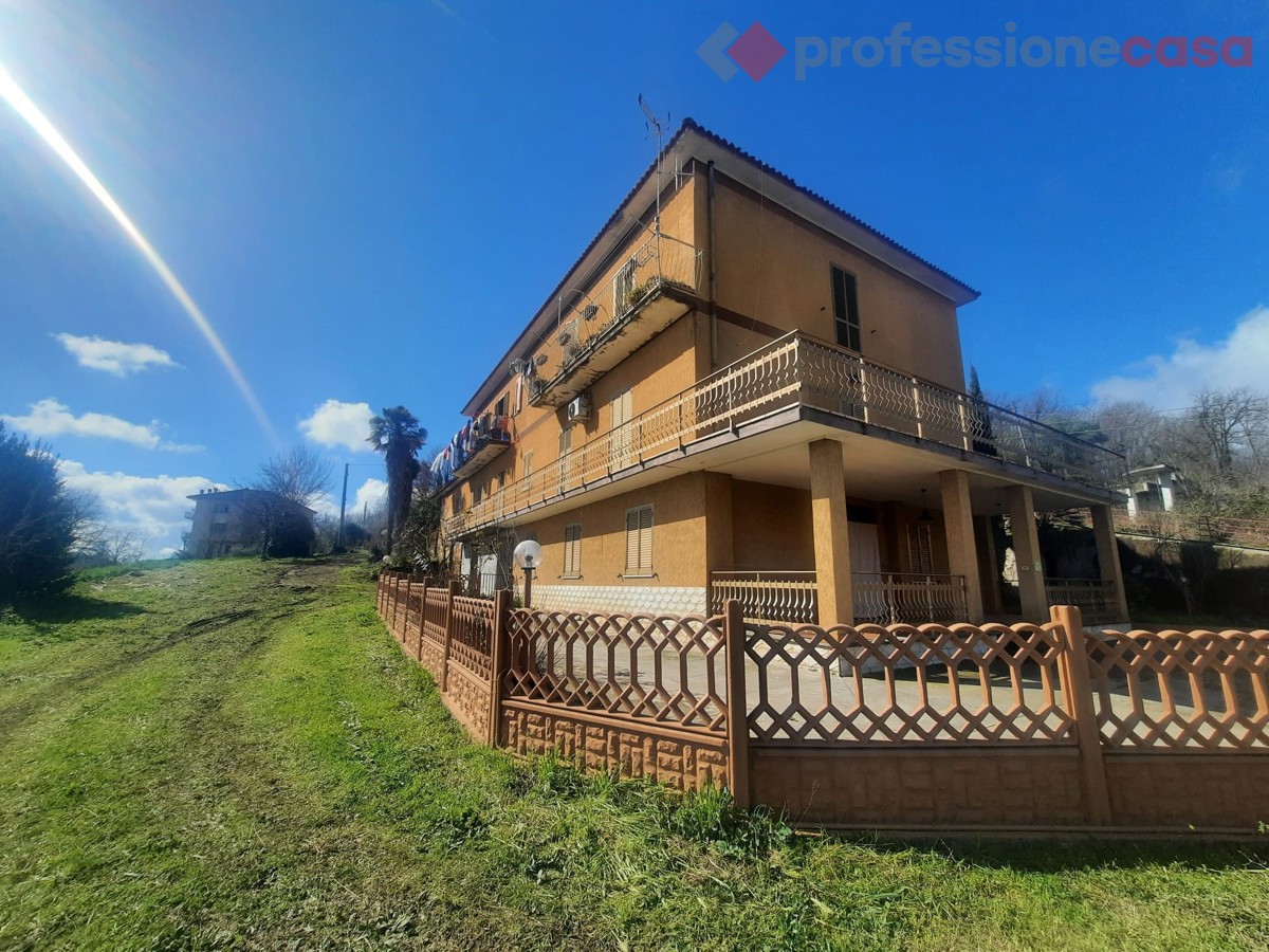 Casa indipendente in vendita a Torrice (FR)