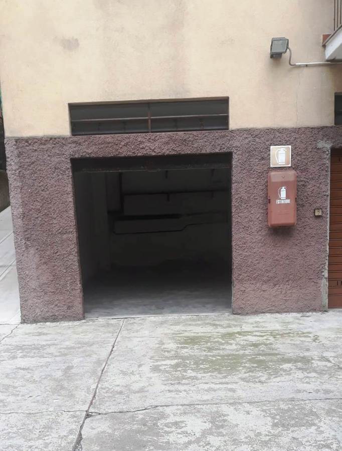 Garage/Box/Posto auto in affitto a Milano (MI)