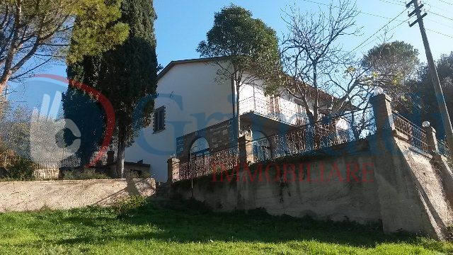 Foto 2 di 2 - Casa indipendente in vendita a Assisi