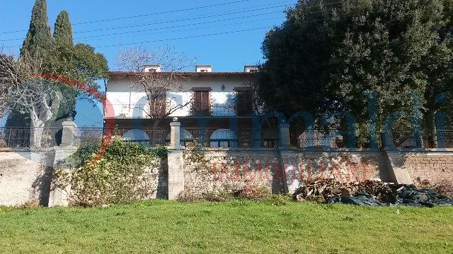 Foto 1 di 2 - Casa indipendente in vendita a Assisi