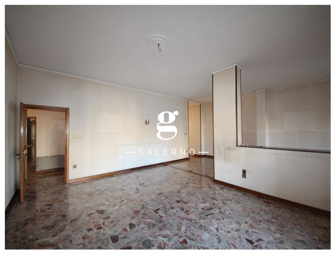 Foto 23 di 26 - Appartamento in vendita a Salerno