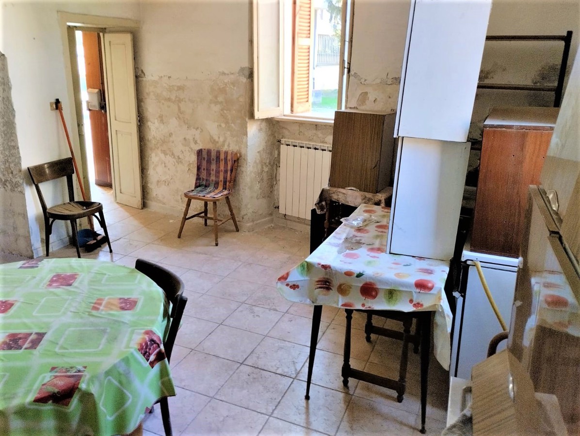Foto 7 di 11 - Casa indipendente in vendita a Avezzano