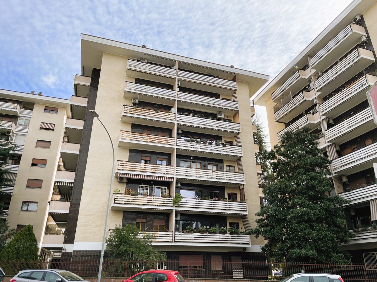 Foto 32 di 33 - Appartamento in vendita a Roma