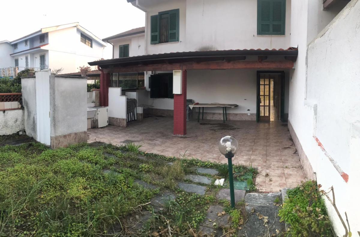 Foto 16 di 17 - Villa in vendita a Sessa Aurunca