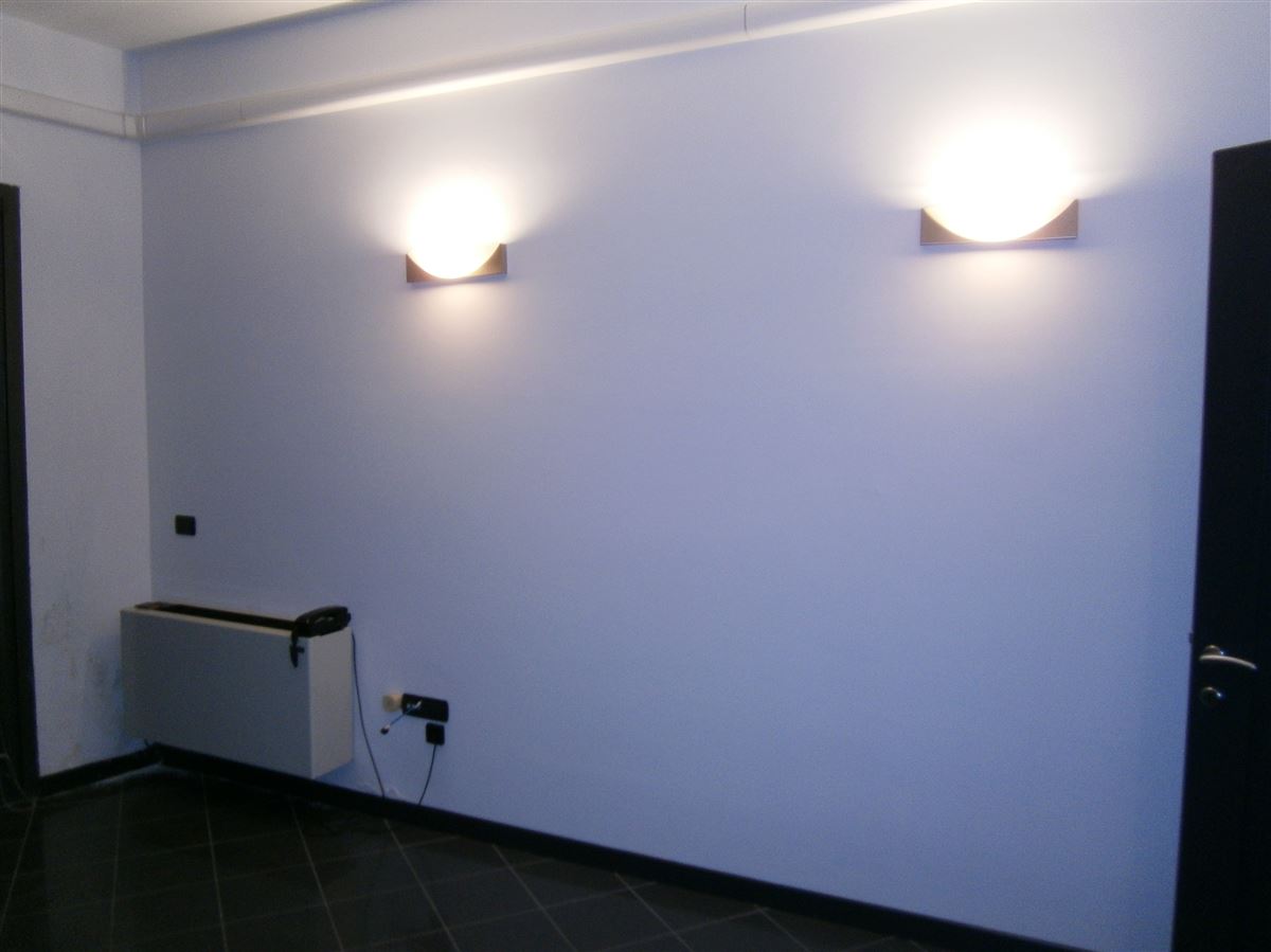 Foto 2 di 8 - Ufficio in affitto a Rovigo