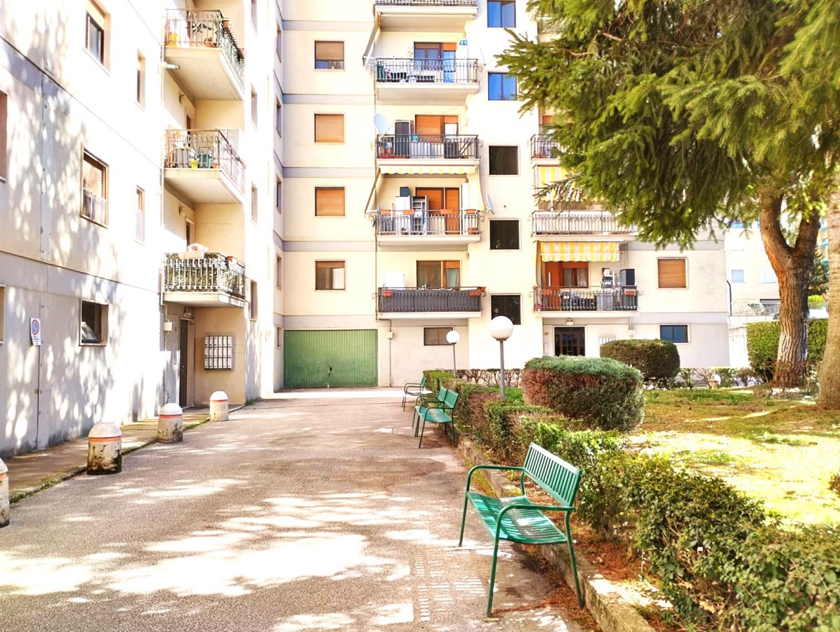 Foto 2 di 20 - Appartamento in vendita a Avezzano