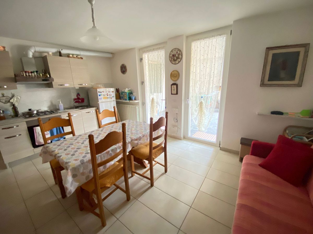 Foto 5 di 11 - Appartamento in vendita a Borgonovo Val Tidone