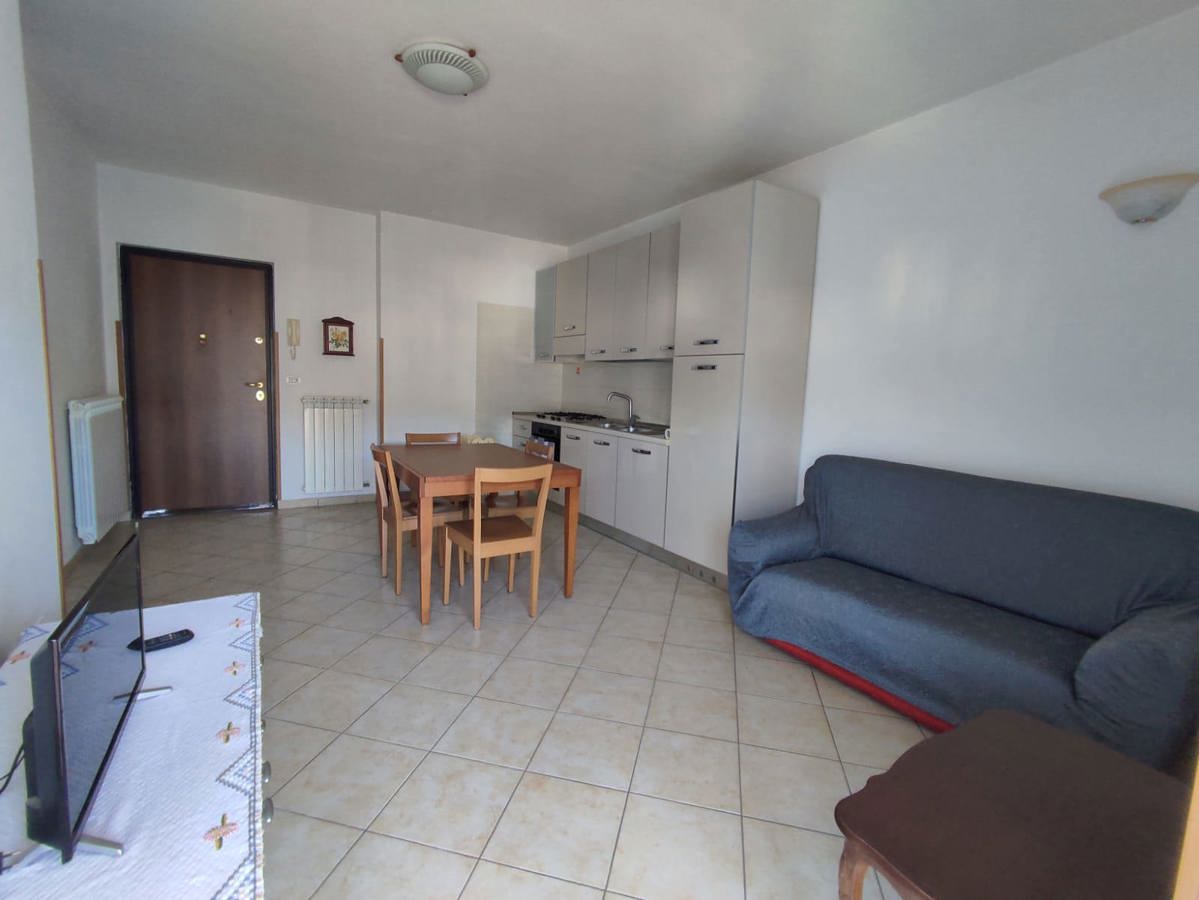 Foto 4 di 12 - Appartamento in affitto a Avezzano