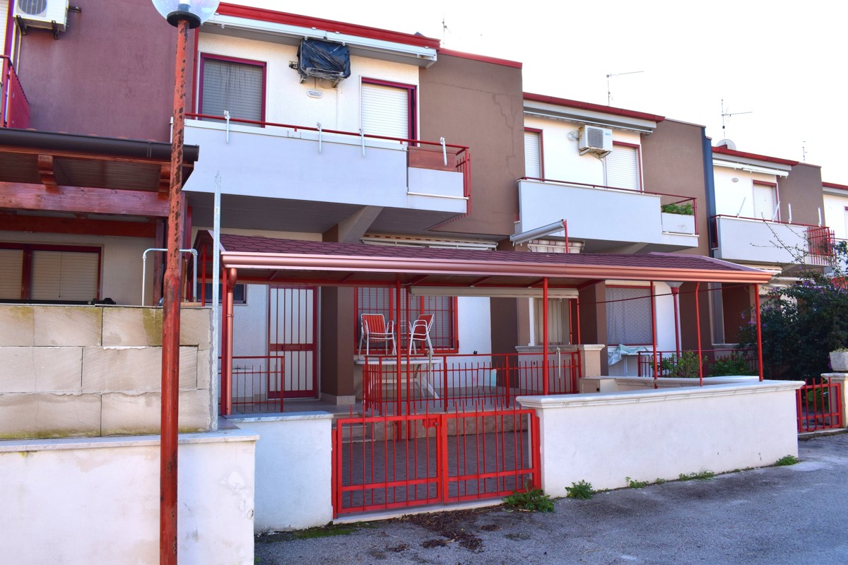 Foto 15 di 16 - Casa indipendente in vendita a Campomarino