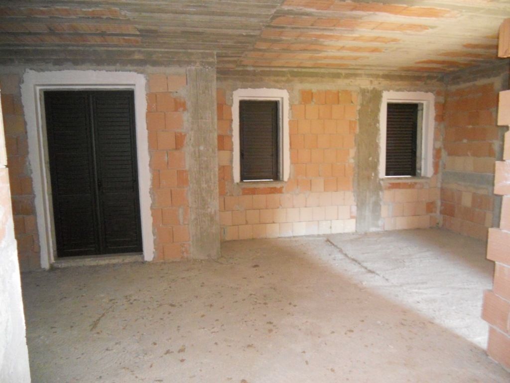 Foto 3 di 8 - Villa in vendita a Sessa Aurunca