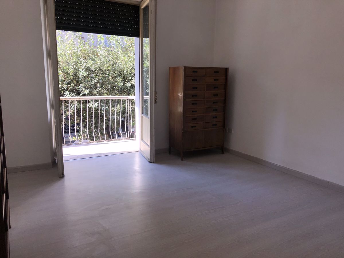 Foto 3 di 8 - Appartamento in vendita a Cosenza