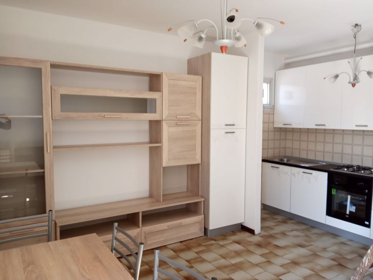 Foto 1 di 14 - Appartamento in vendita a Rovigo