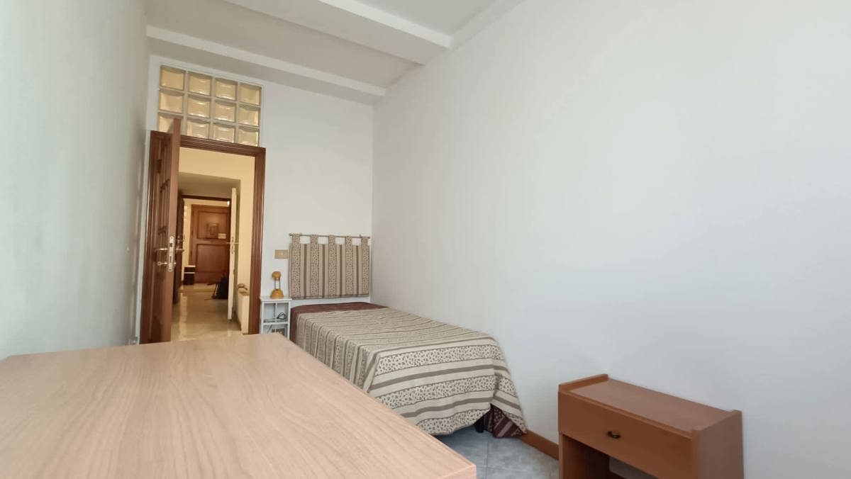 Foto 9 di 17 - Appartamento in vendita a Siena