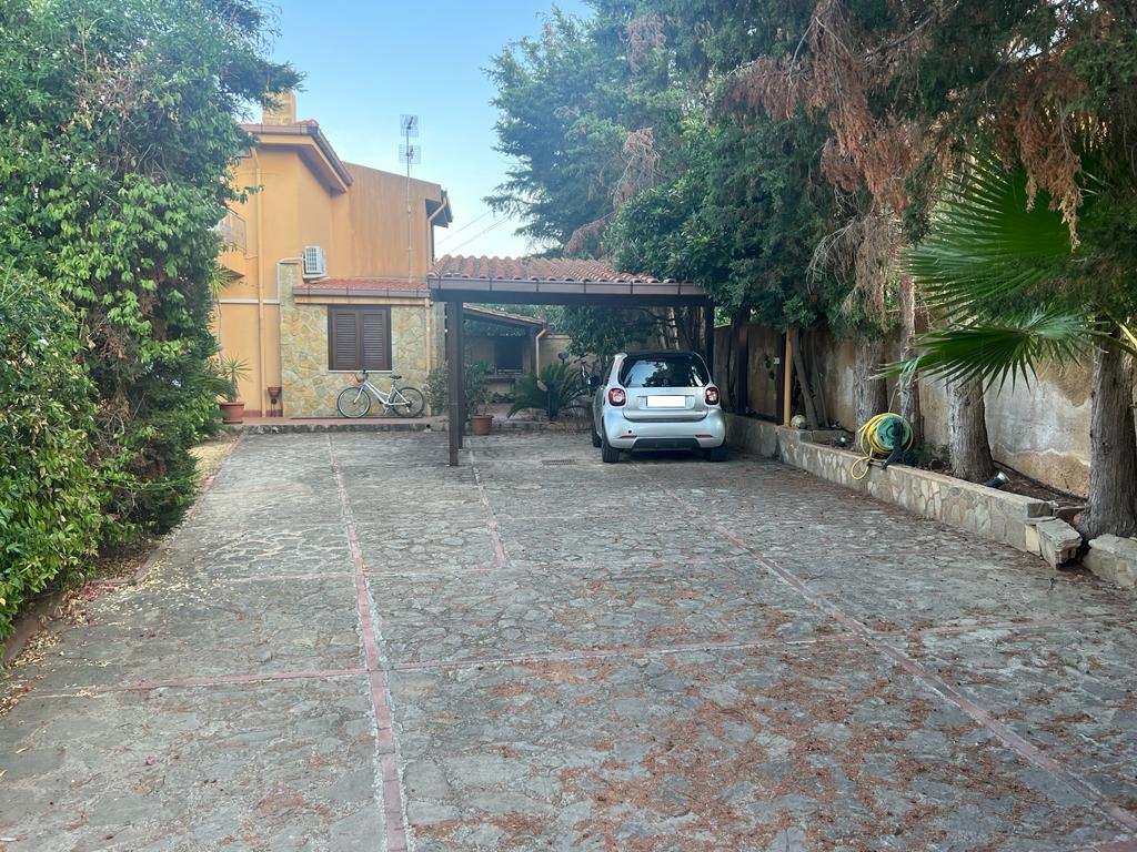 Foto 18 di 33 - Villa a schiera in vendita a Altavilla Milicia