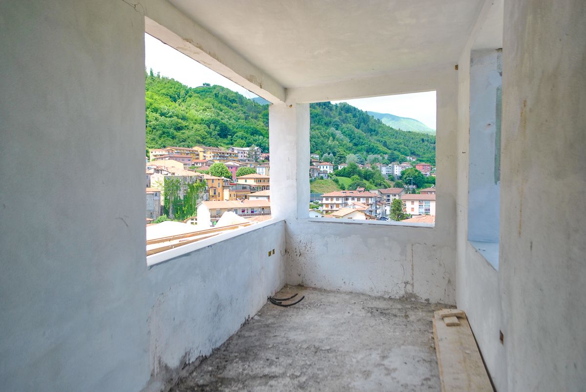 Foto 6 di 25 - Appartamento in vendita a Castelnuovo Garfagnana