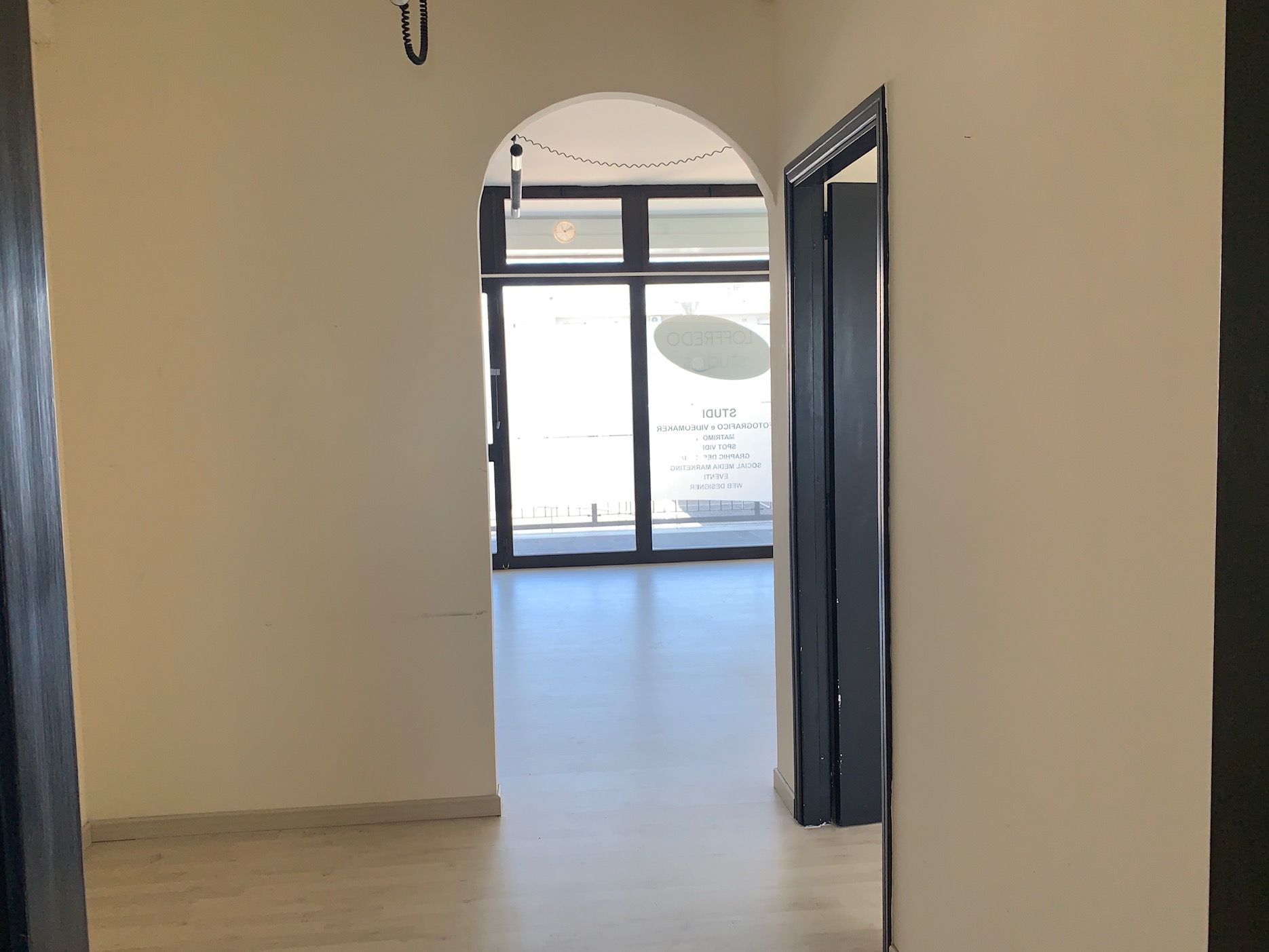 Foto 3 di 9 - Ufficio in vendita a Bastia Umbra