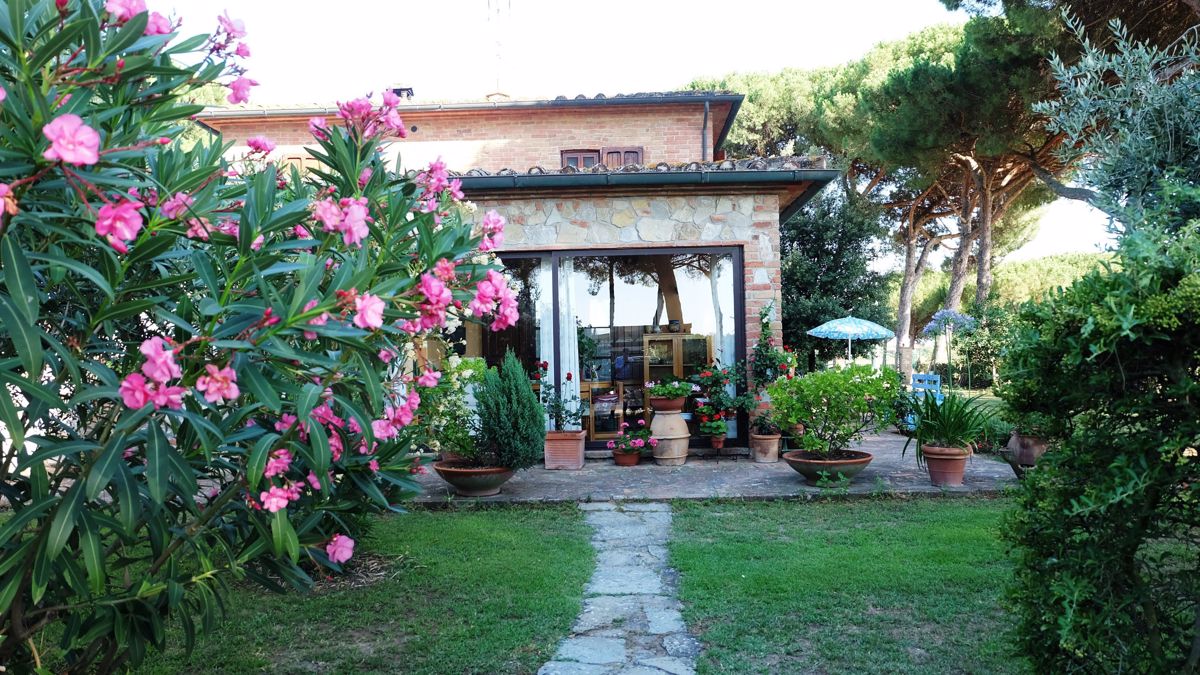 Foto 114 di 138 - Villa in vendita a Castiglione del Lago