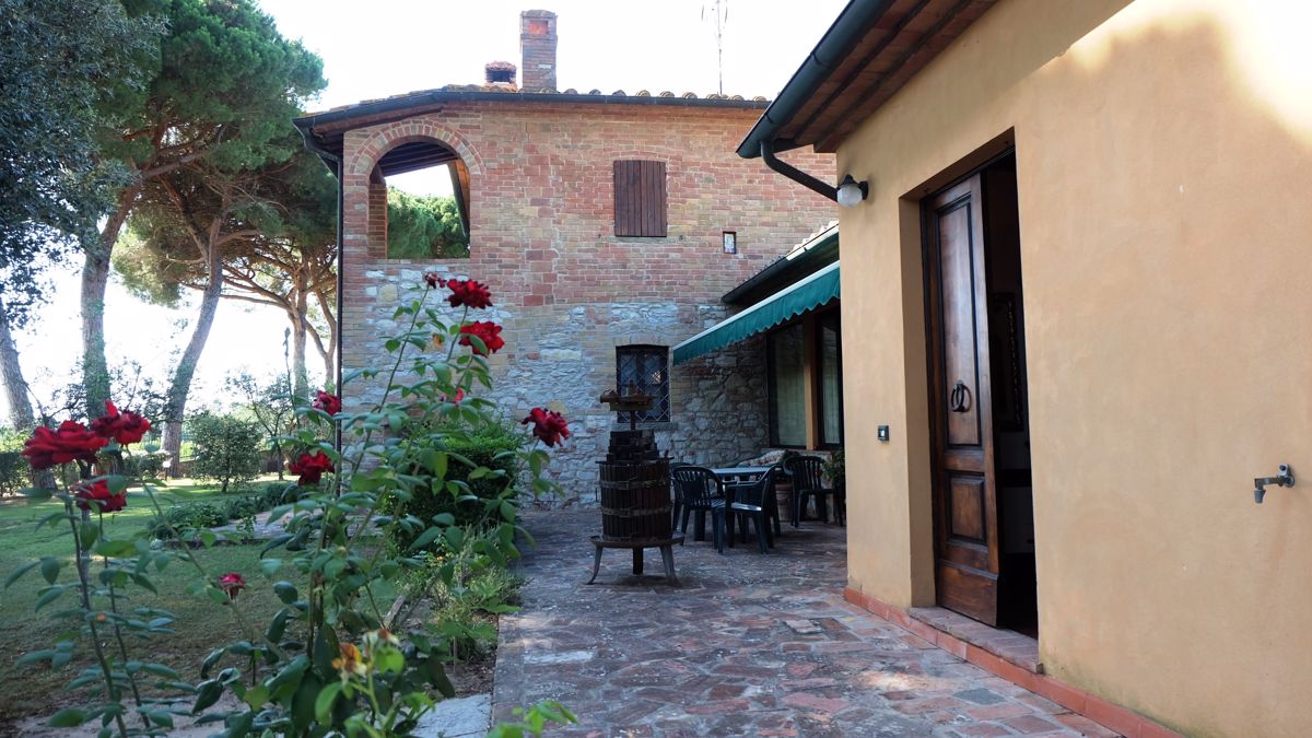 Foto 44 di 138 - Villa in vendita a Castiglione del Lago