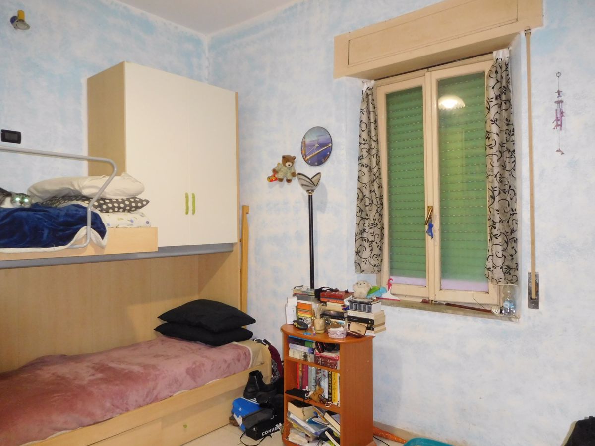 Foto 12 di 18 - Appartamento in vendita a Cecina