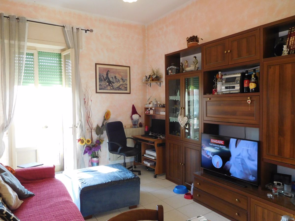 Foto 5 di 18 - Appartamento in vendita a Cecina
