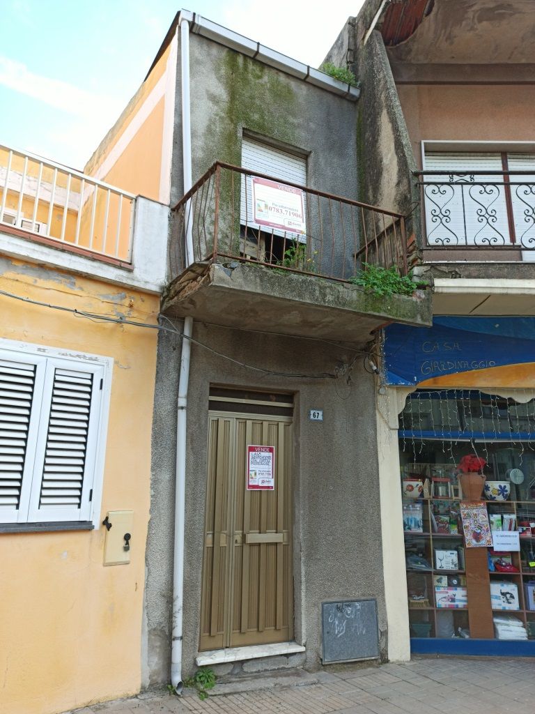 Foto 3 di 18 - Casa indipendente in vendita a Santa Giusta