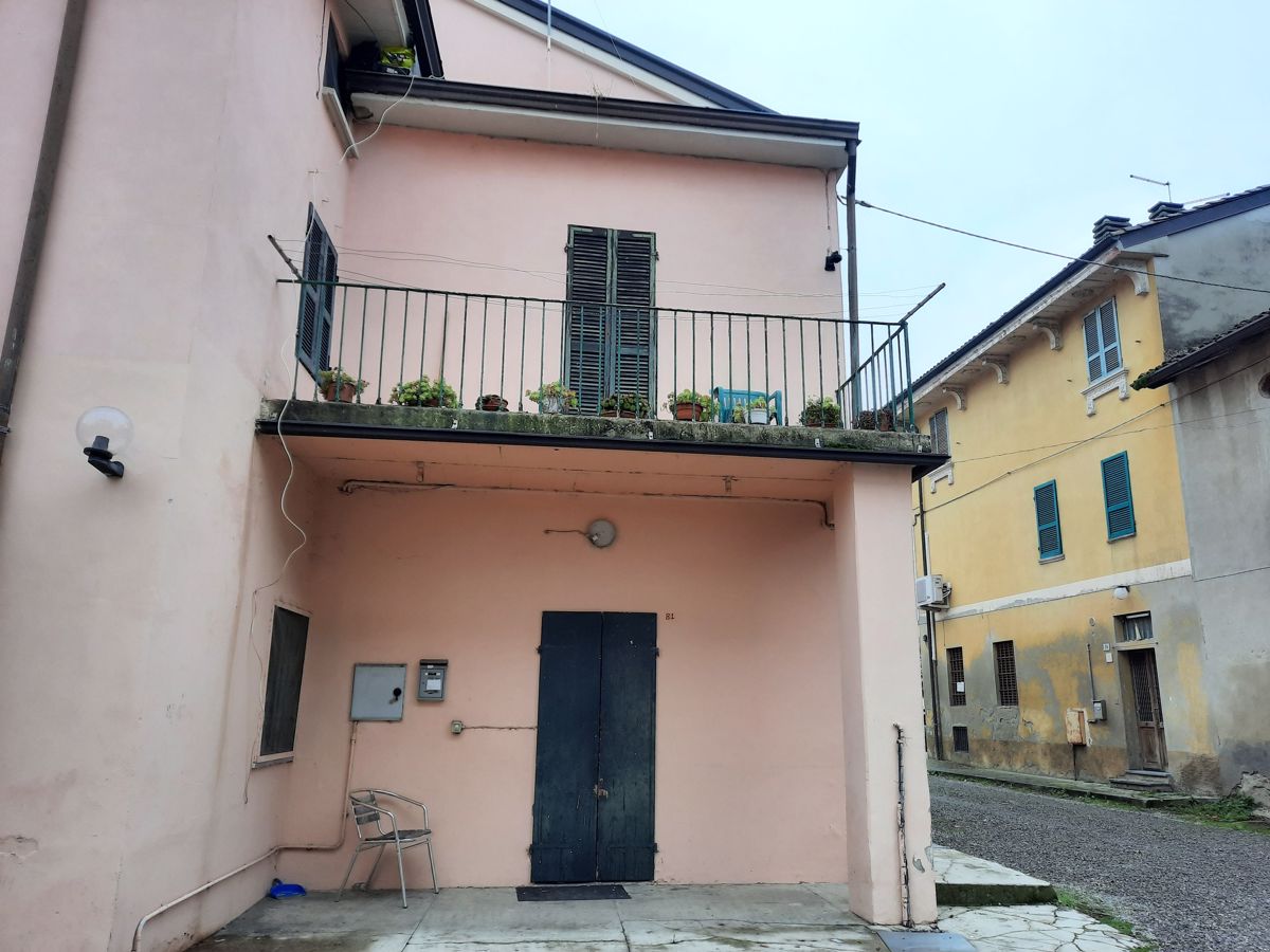 Foto 2 di 26 - Appartamento in vendita a Gragnano Trebbiense