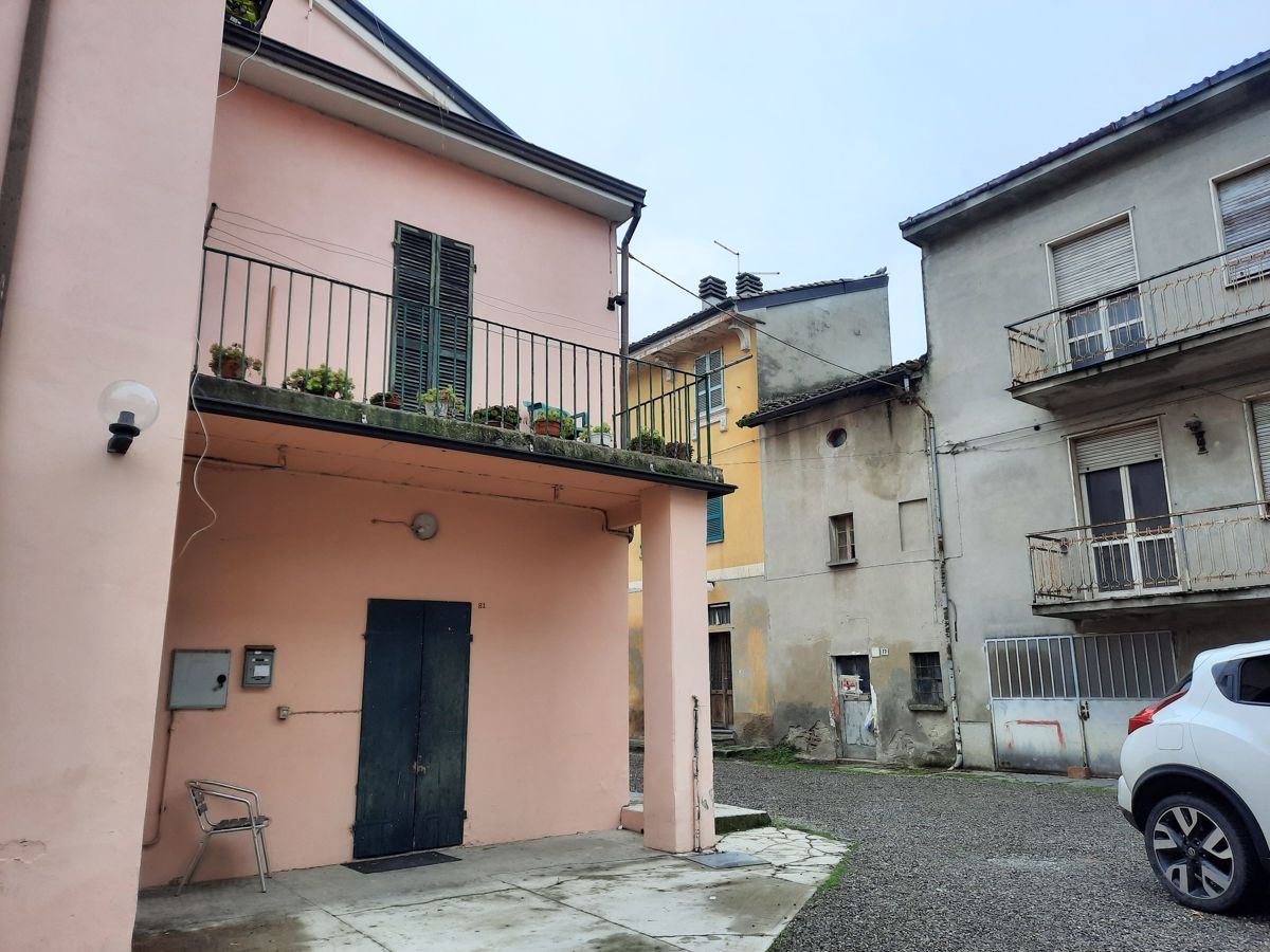 Foto 3 di 26 - Appartamento in vendita a Gragnano Trebbiense