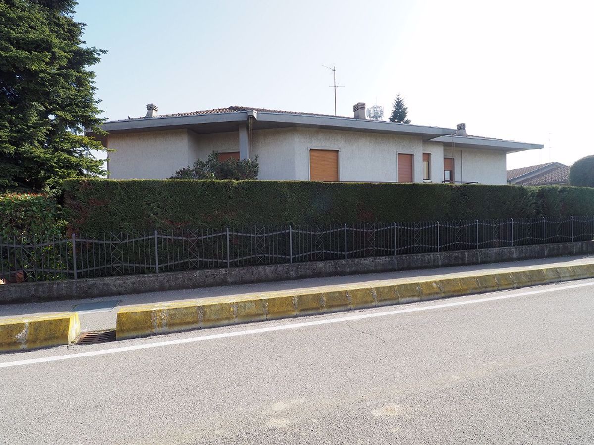 Foto 25 di 33 - Villa in vendita a Pontirolo Nuovo
