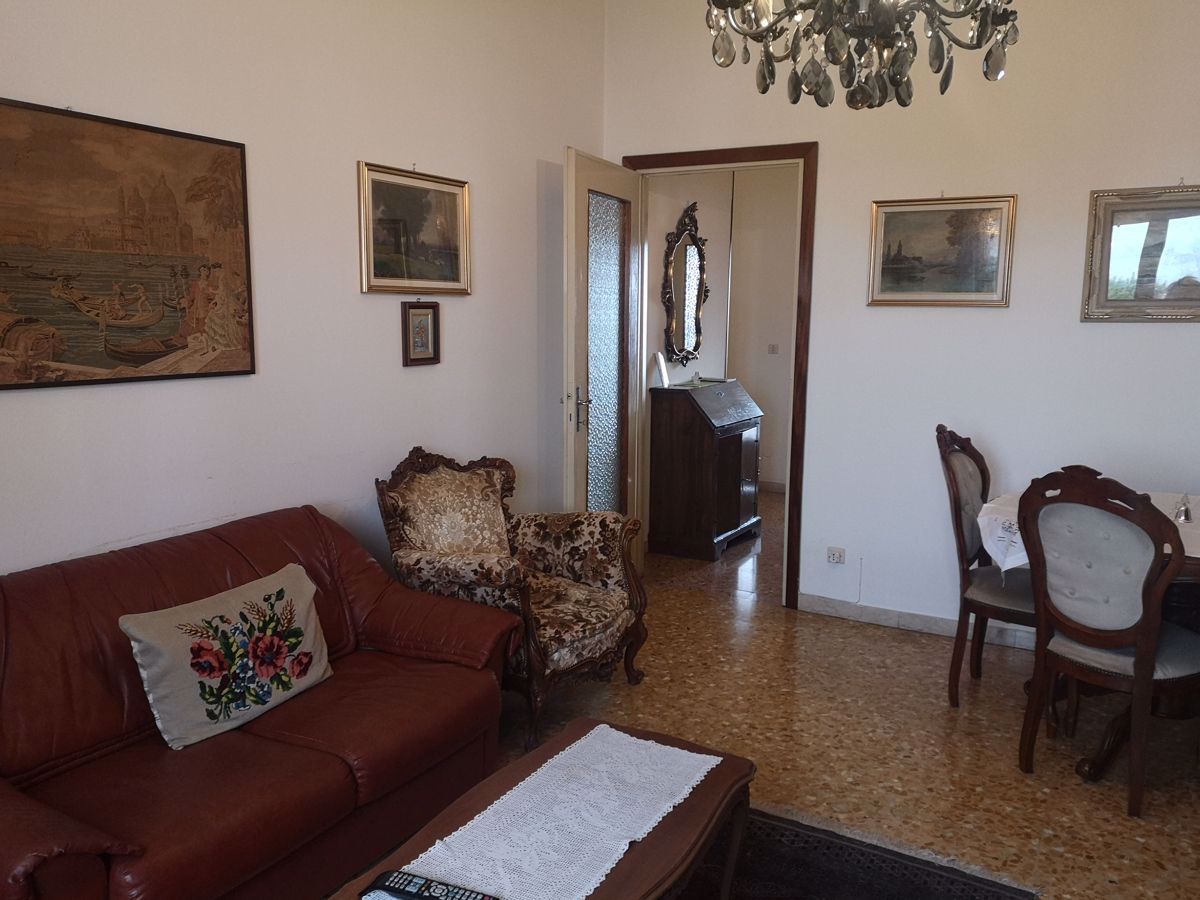 Foto 2 di 17 - Appartamento in vendita a Mortara