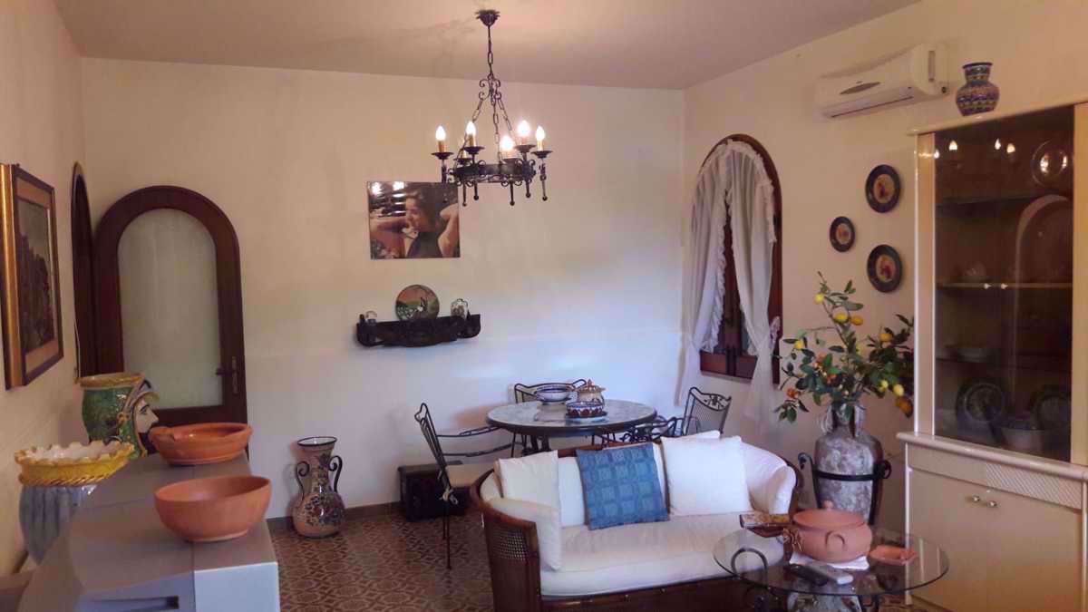 Foto 4 di 20 - Appartamento in vendita a Giardini Naxos