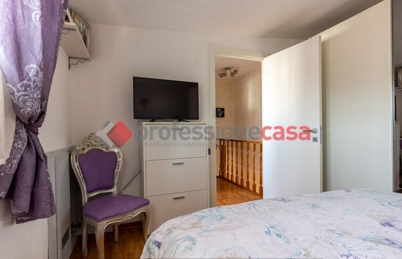 Foto 9 di 32 - Appartamento in vendita a Pomezia