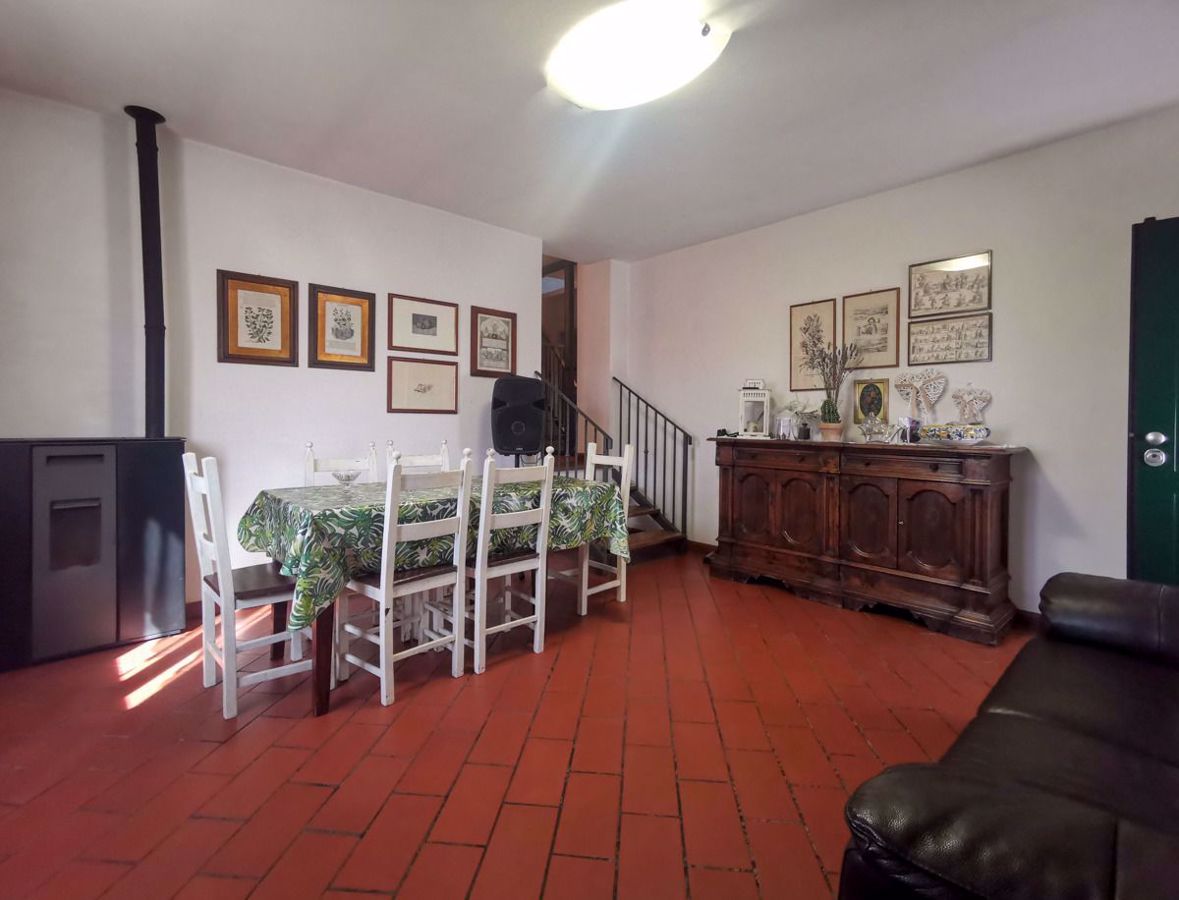 Foto 8 di 21 - Villa in vendita a Campi Bisenzio