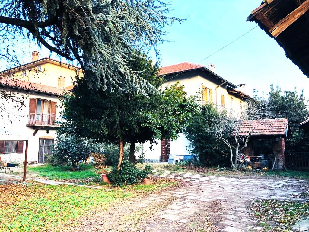 Foto 3 di 23 - Casa indipendente in vendita a Rivalta di Torino