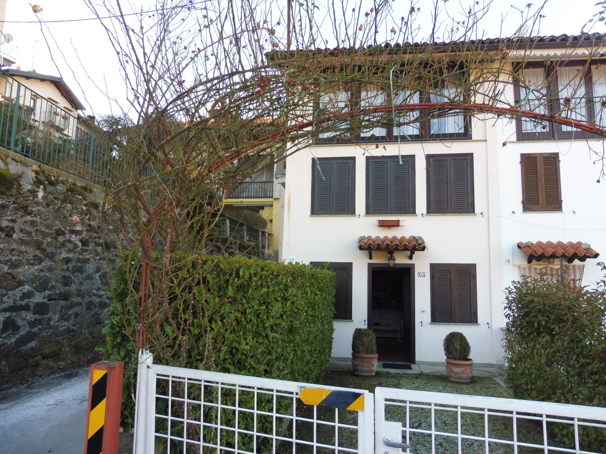 Foto 3 di 16 - Casa indipendente in vendita a Biella