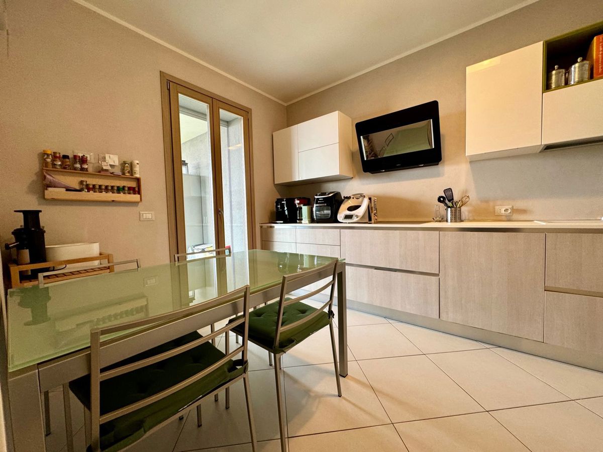 Foto 5 di 39 - Appartamento in vendita a Cremona