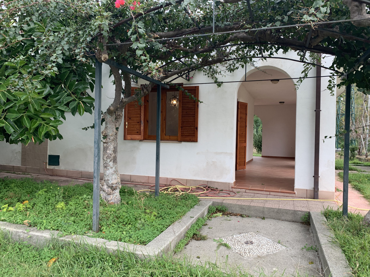 Casa indipendente in vendita a Fiumefreddo Bruzio (CS)